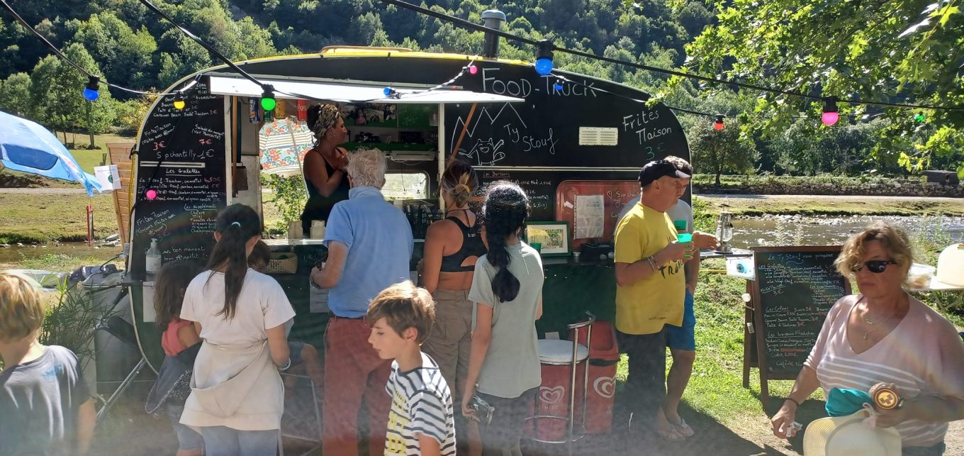 ty-stouf-food-truck